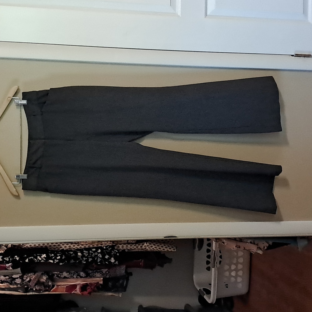 Style & Co. Heather Charcoal Trousers Dress Pants, Size 10
